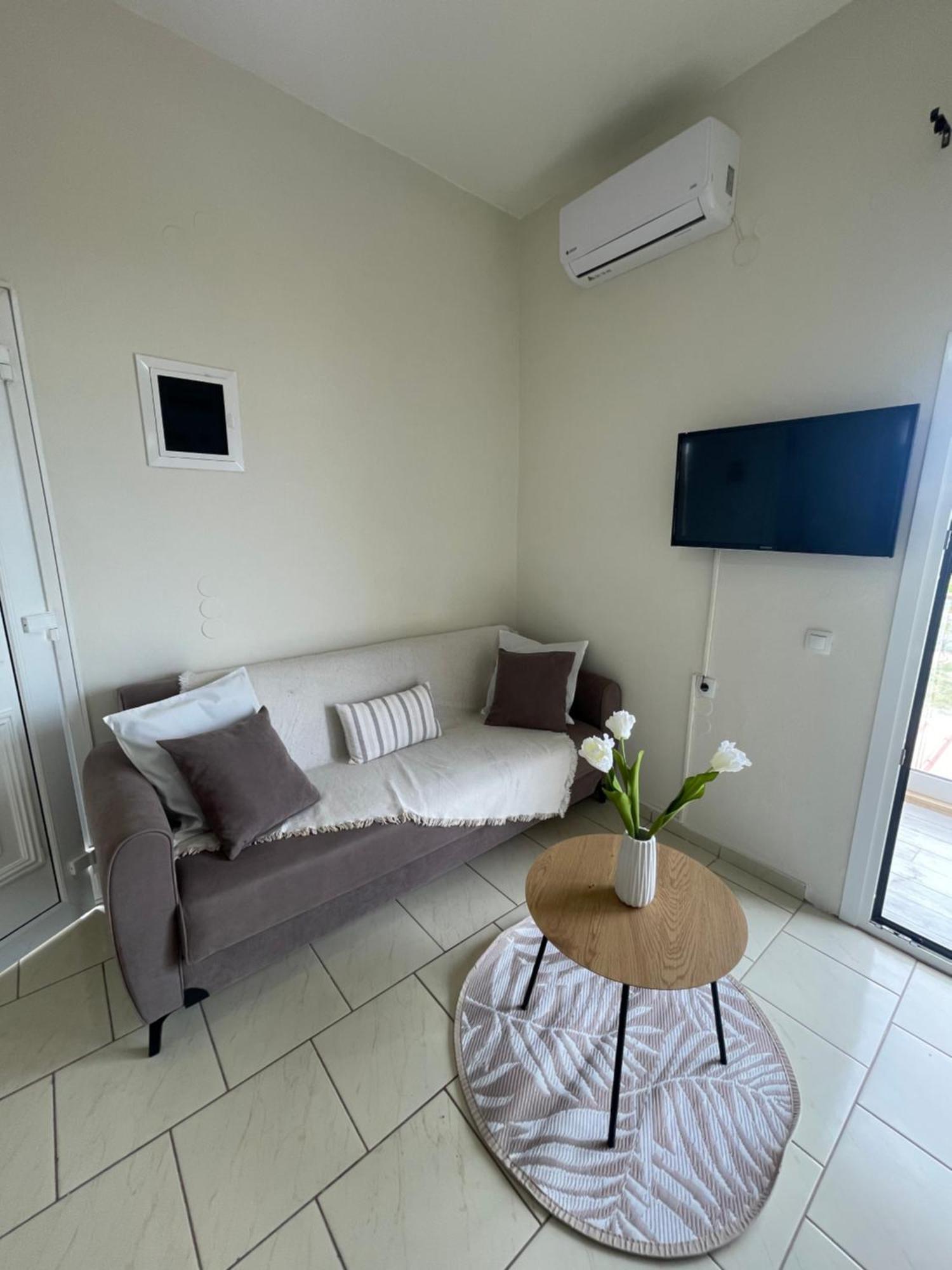 Sea View Apts & Suites By Pachiplex Malia Esterno foto